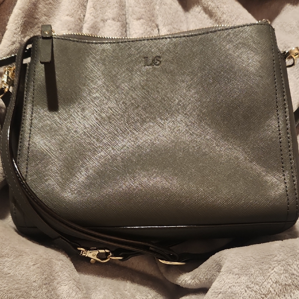 Lo & Sons Metallic Gray Crossbody Bag